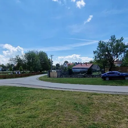 Bella Nyaraló Köveskál